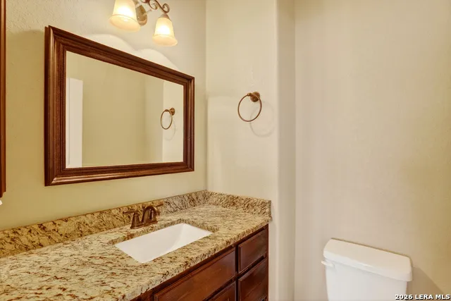 121 Abrego Mount Floresville, TX 78114