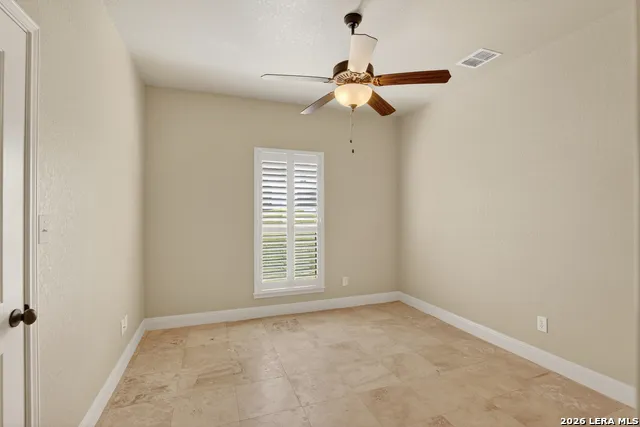 121 Abrego Mount Floresville, TX 78114