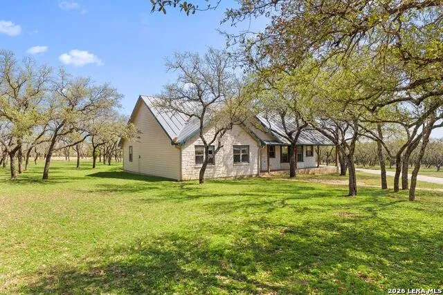 434 W Turner Ct Johnson City, TX 78636