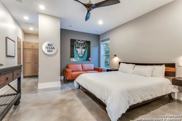 7870 Gage Ln Wimberley, TX 78676