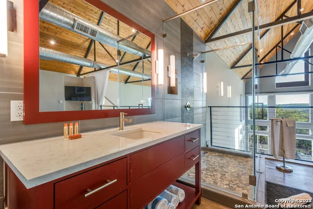 7870 Gage Ln Wimberley, TX 78676