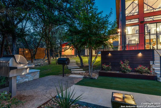 7870 Gage Ln Wimberley, TX 78676