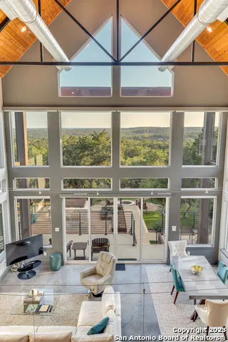 7870 Gage Ln Wimberley, TX 78676