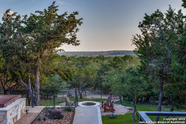 7870 Gage Ln Wimberley, TX 78676