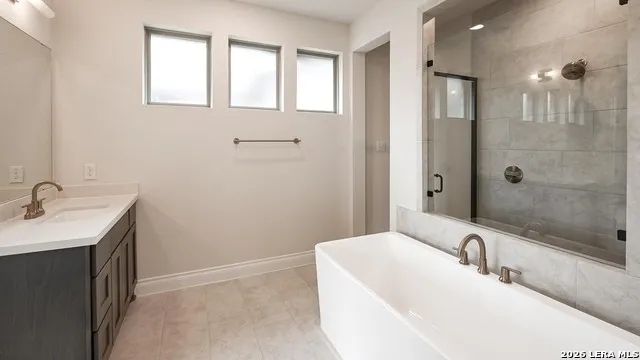 212 Salton Sea New Braunfels, TX 78130