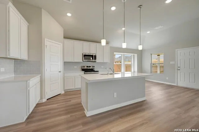 1009 Eagle Crossing Seguin, TX 78155