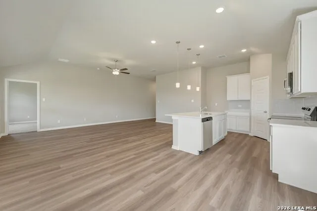 1009 Eagle Crossing Seguin, TX 78155
