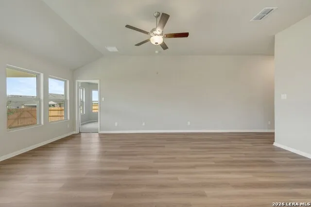 1009 Eagle Crossing Seguin, TX 78155