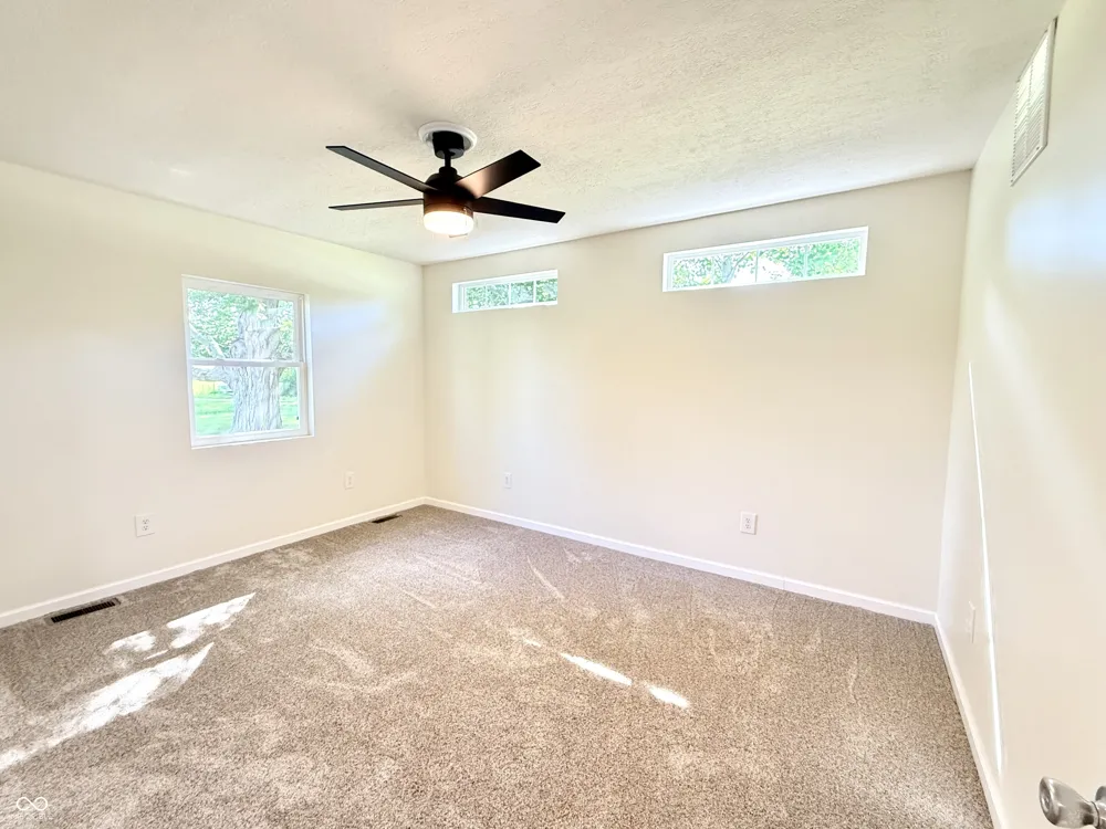 1595 W Us Highway 136 Crawfordsville, IN 47933
