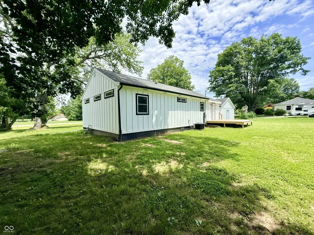 1595 W Us Highway 136 Crawfordsville, IN 47933