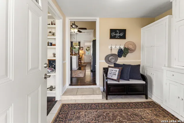 4515 STAPPER RD St Hedwig, TX 78152