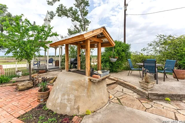 4515 STAPPER RD St Hedwig, TX 78152