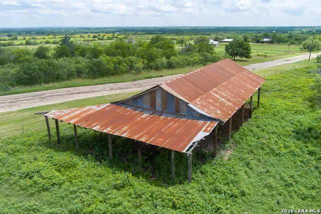 4515 STAPPER RD St Hedwig, TX 78152