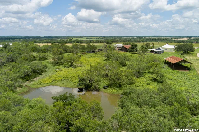 4515 STAPPER RD St Hedwig, TX 78152