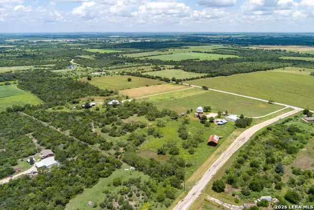 4515 STAPPER RD St Hedwig, TX 78152