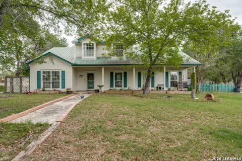 1855 BURR OAK LN
