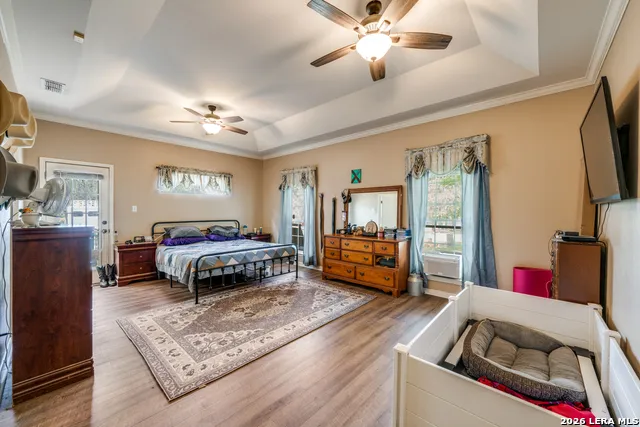 1855 BURR OAK LN Adkins, TX 78101