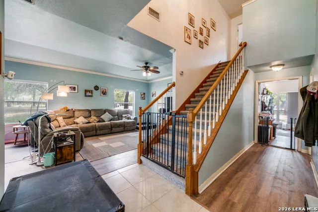 1855 BURR OAK LN Adkins, TX 78101