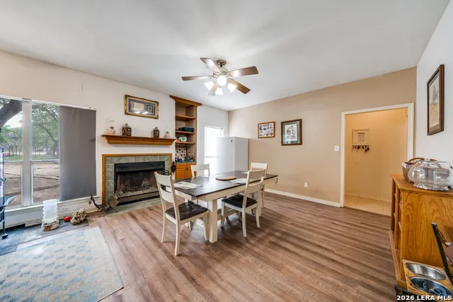 1855 BURR OAK LN Adkins, TX 78101