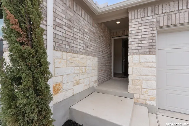 1862 Pining Street New Braunfels, TX 78132