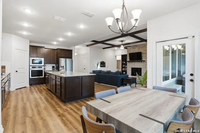 1302 COUNTRYSIDE BND Fredericksburg, TX 78624