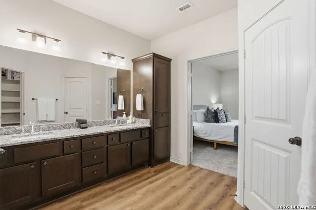 1302 COUNTRYSIDE BND Fredericksburg, TX 78624