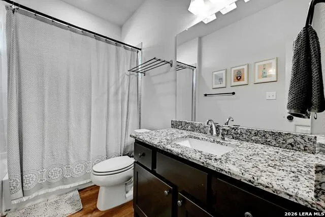 1302 COUNTRYSIDE BND Fredericksburg, TX 78624