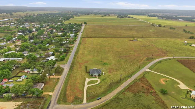 1302 COUNTRYSIDE BND Fredericksburg, TX 78624