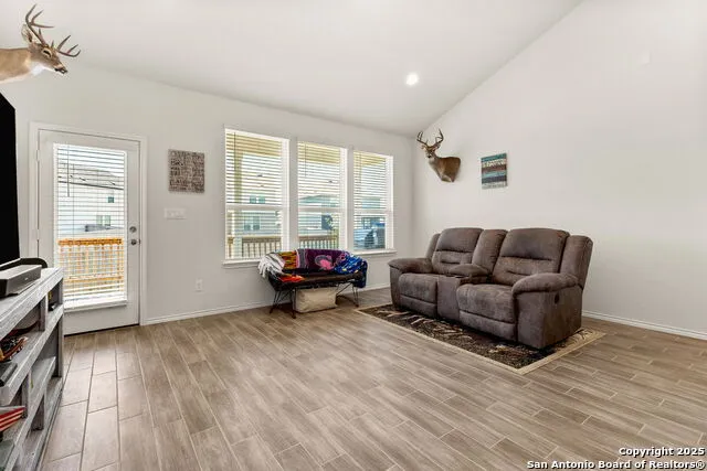 4012 Wild Bloom Seguin, TX 78155