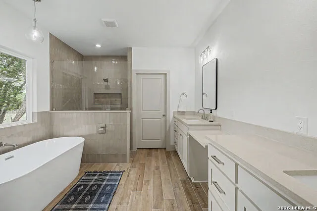 39 Summertime Cir Wimberley, TX 78676