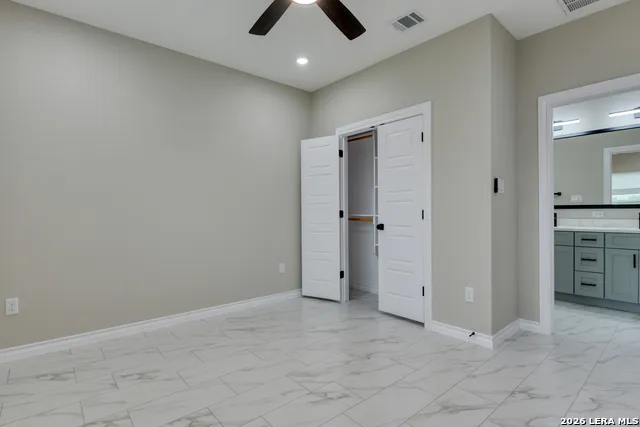 5507 PAGELAND DR Kirby, TX 78219