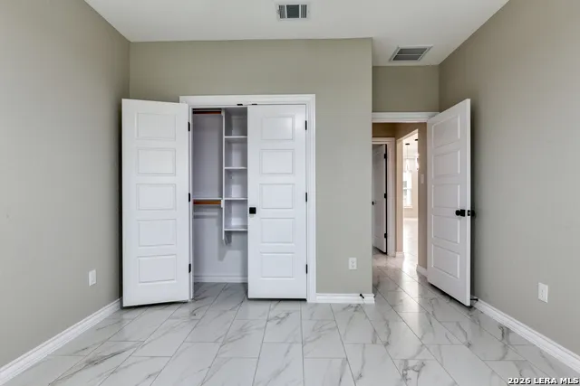 5507 PAGELAND DR Kirby, TX 78219