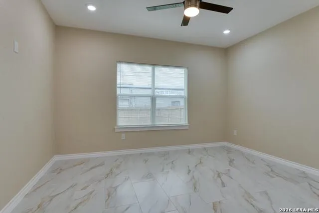 5511 Pageland Dr Kirby, TX 78219