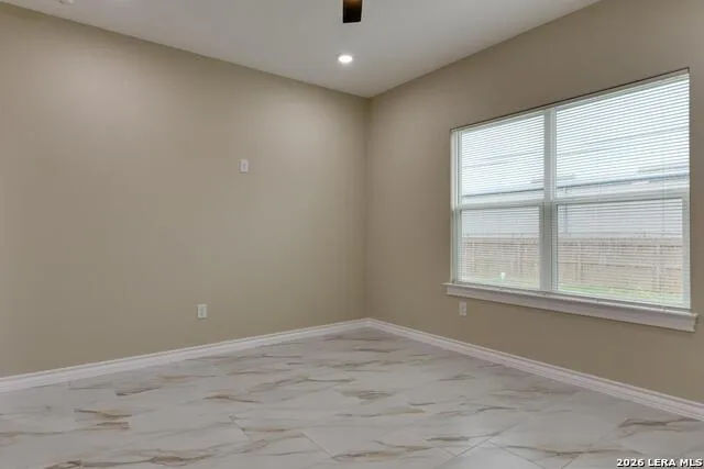5511 Pageland Dr Kirby, TX 78219