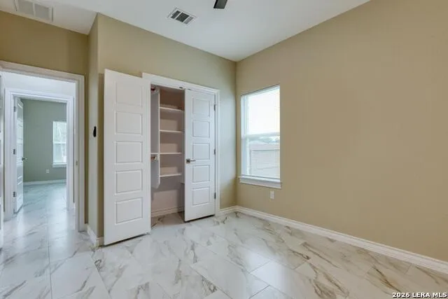 5511 Pageland Dr Kirby, TX 78219