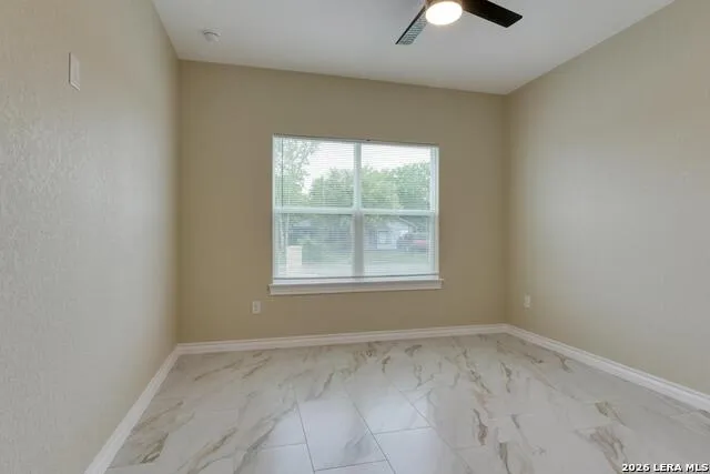 5511 Pageland Dr Kirby, TX 78219