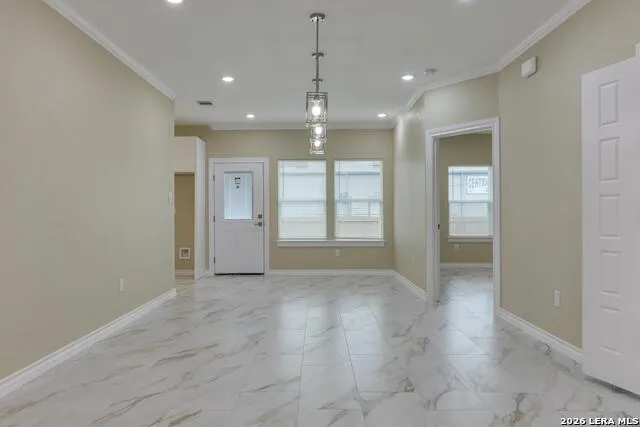 5511 Pageland Dr Kirby, TX 78219