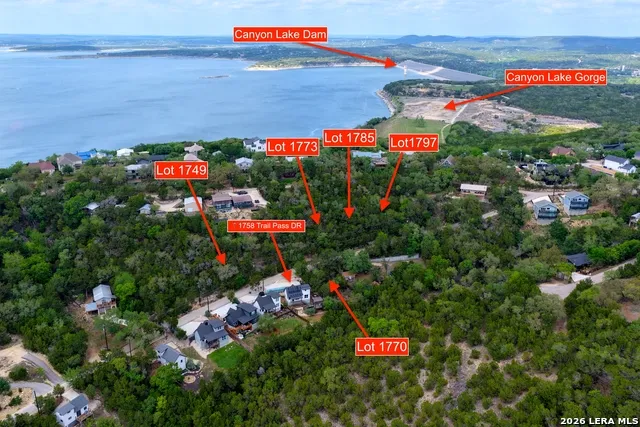 1758 Trail Pass Canyon Lake, TX 78133