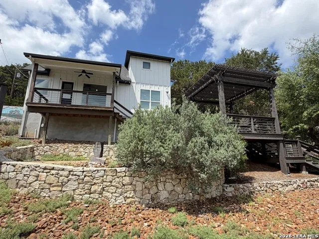1758 Trail Pass Canyon Lake, TX 78133
