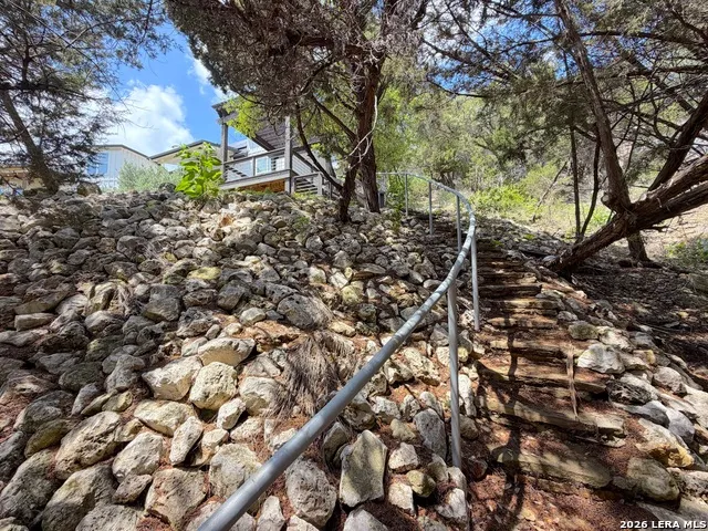 1758 Trail Pass Canyon Lake, TX 78133
