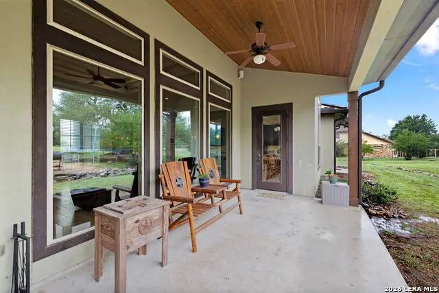 1108 BAROLO CT New Braunfels, TX 78132