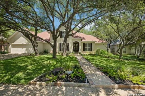 10 Inwood Knoll