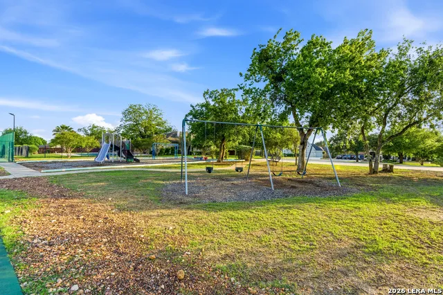 3335 Harvest Crst Marion, TX 78124