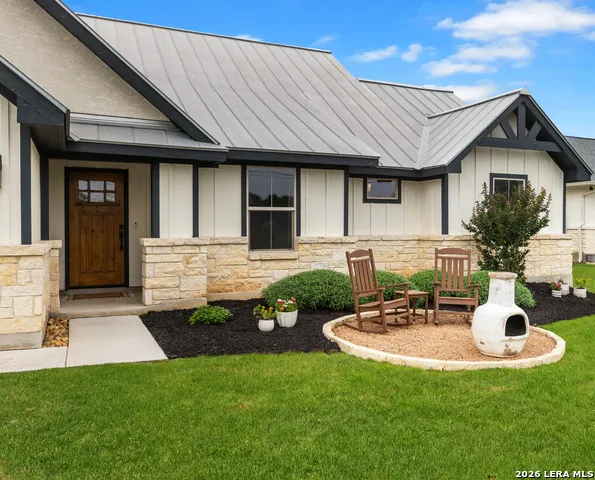 116 Hiram Cook Blanco, TX 78606