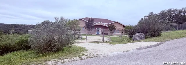 180 County Road 2750 Mico, TX 78056