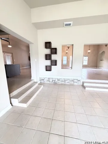 180 County Road 2750 Mico, TX 78056
