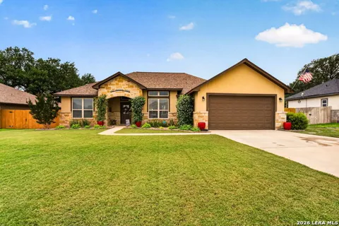 1705 CROOKED CREEK DR