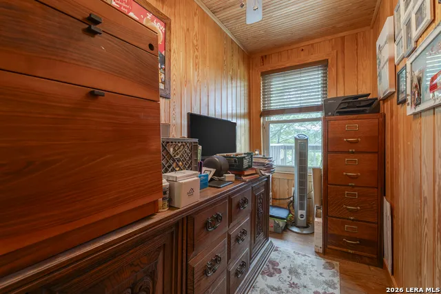 896 Rocky Creek Rd Medina, TX 78055