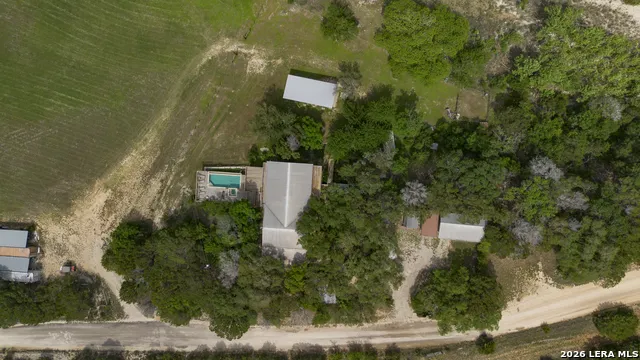 896 Rocky Creek Rd Medina, TX 78055