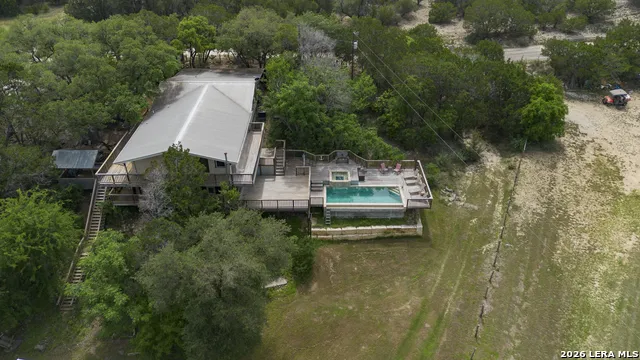 896 Rocky Creek Rd Medina, TX 78055